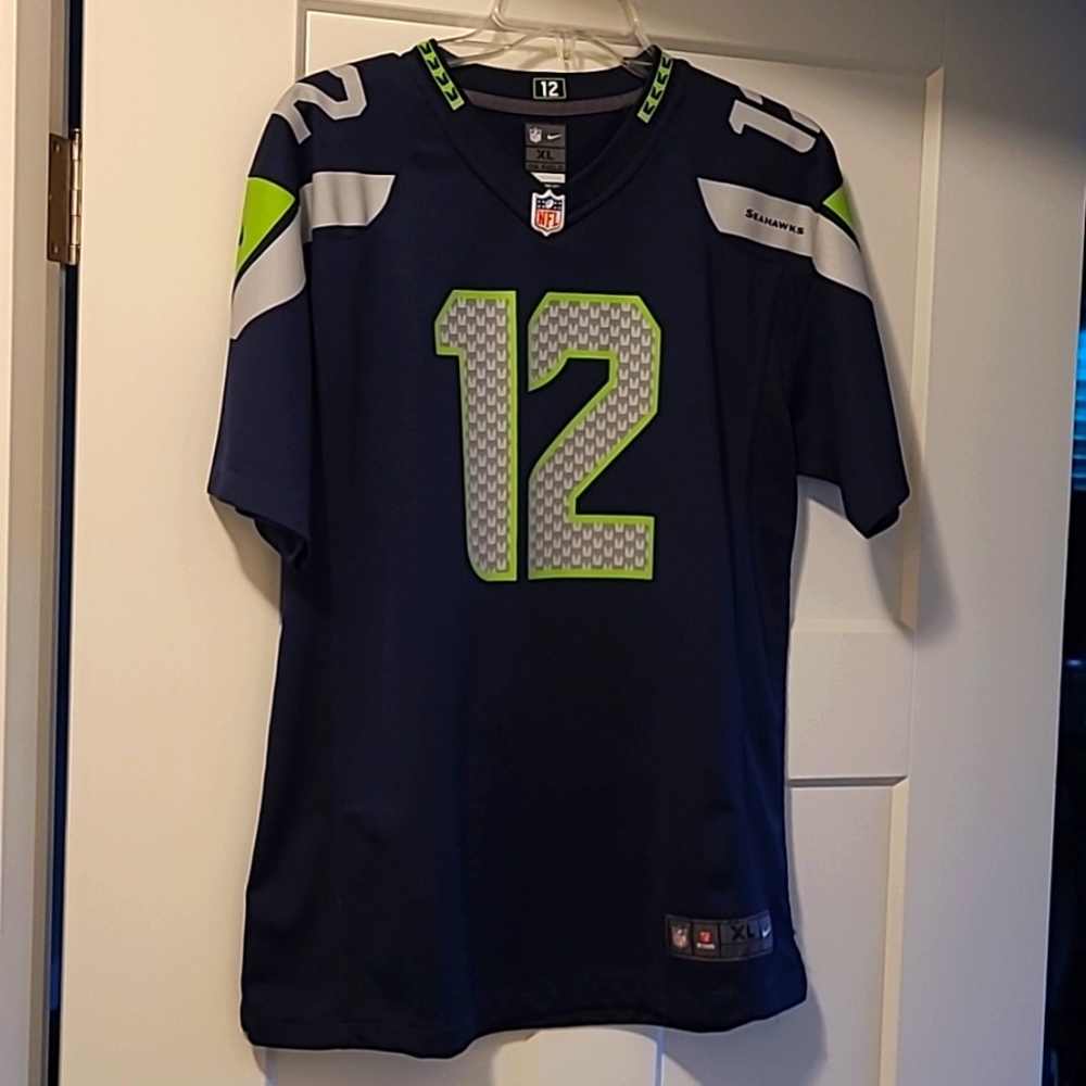 Children's size XL Seahawks Jersey Fan #12